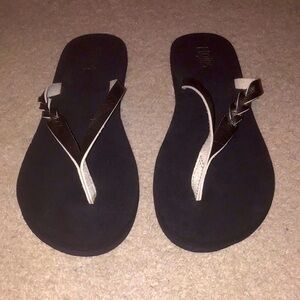 Flojos Flip Flops Sandals